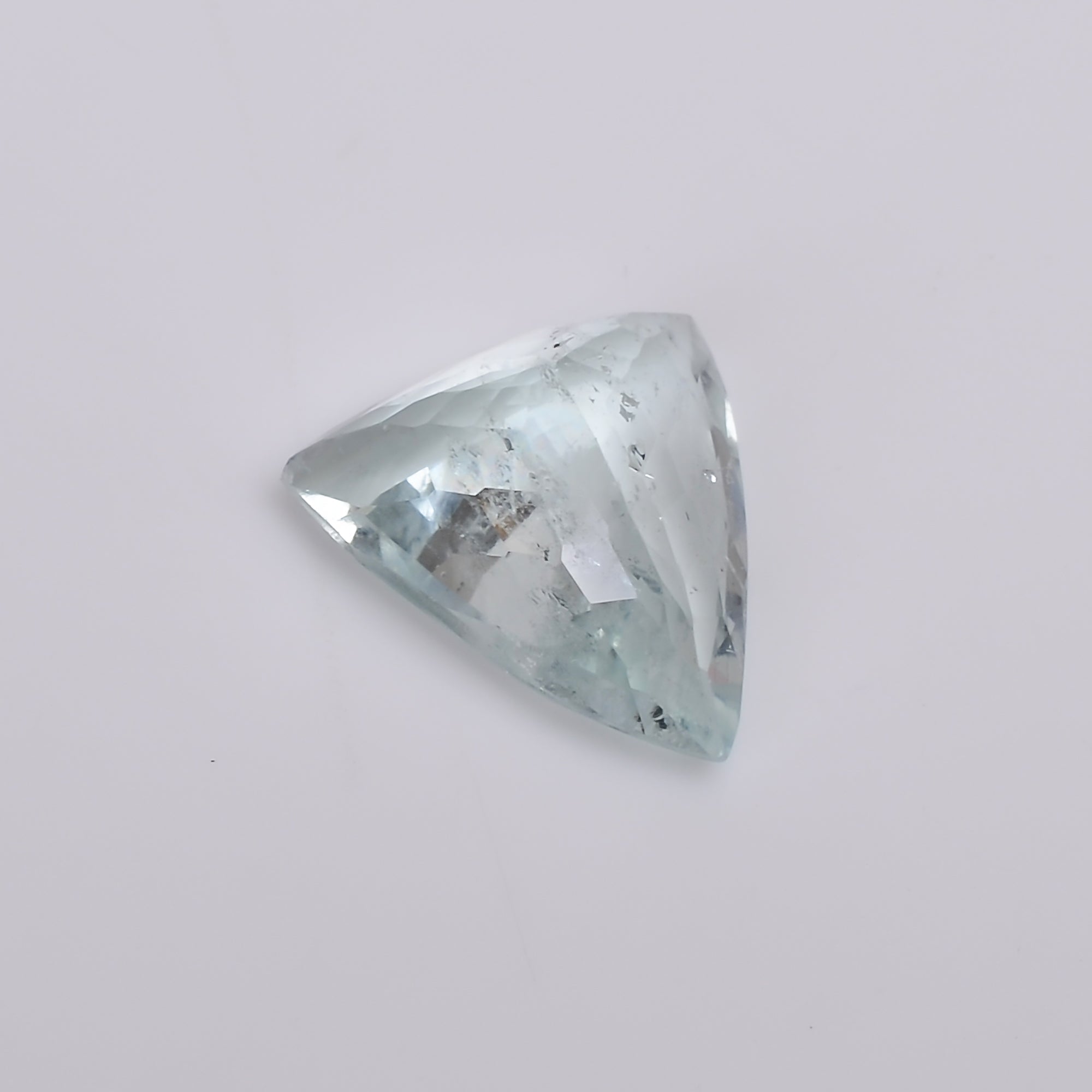 natural aquamarine triangle shape cut stone loose gemstone